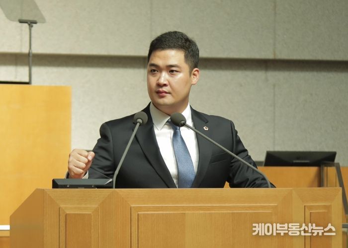 경기도의회 여성가족평생교육위원회 최민 의원(더불어민주당, 광명2)