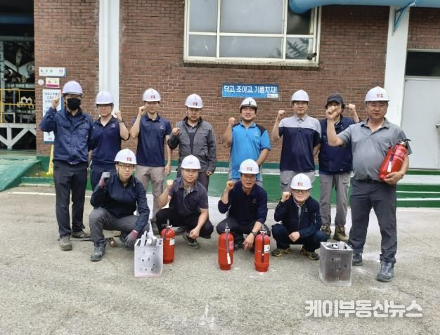 환경순환센터 사업장내 자체소방훈련 단체사진