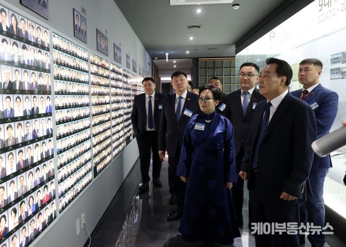 경기도의회, ‘경기마루’ 관람객 7만7천명 돌파