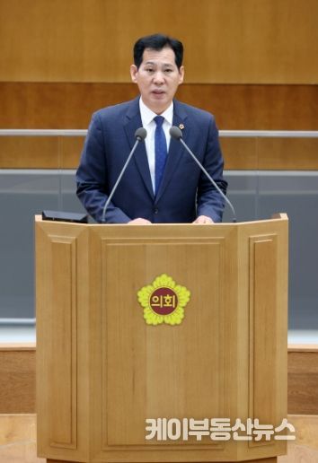 경기도의회 안전행정위원회 이영봉 의원(더불어민주당, 의정부2)