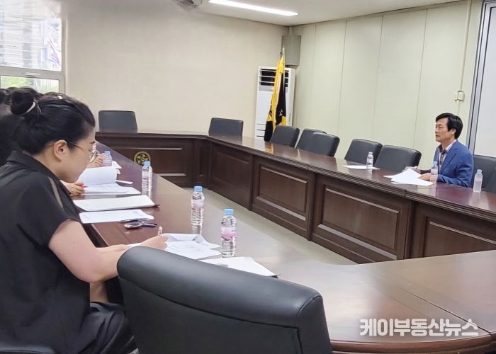 경기도의회 문형근 위원장,