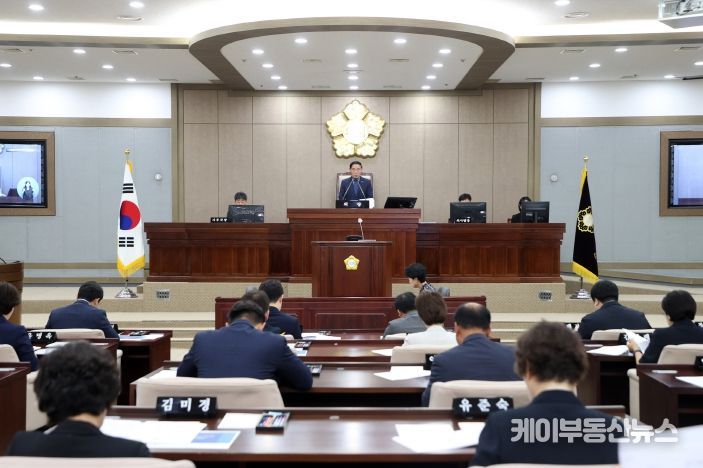 제395회 임시회 개회 참석