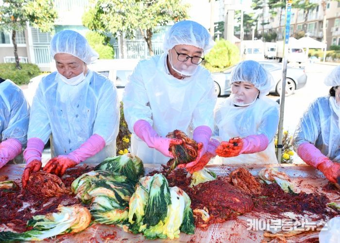수원시 영통구 매탄1동, 온기를 전하는 사랑의 김장 나눔 행사 추진