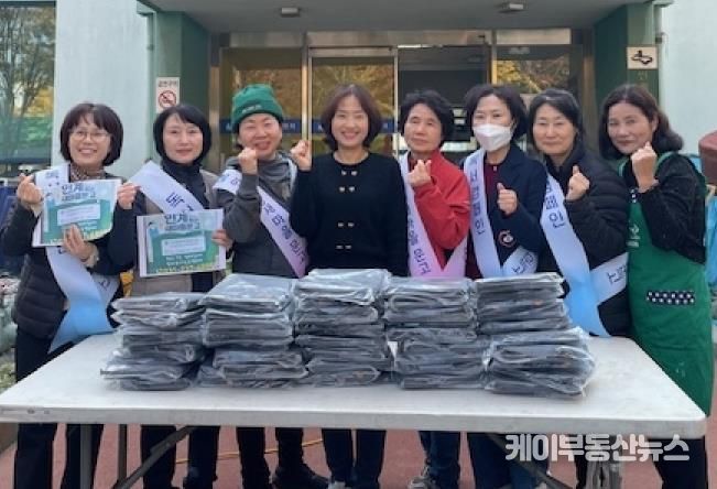 수원시 팔달구 인계동 새마을문고회, 문고 활성화를 위한 홍보활동 진행