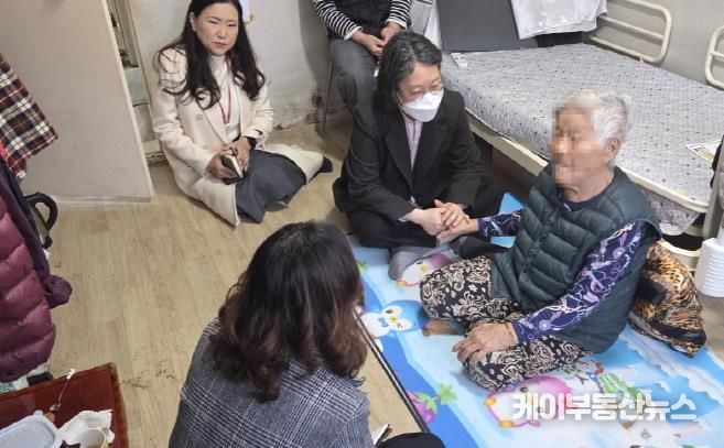 동두천시, 의료취약계층 대상 '가가호호 방문진료 닥터홈즈' 실시