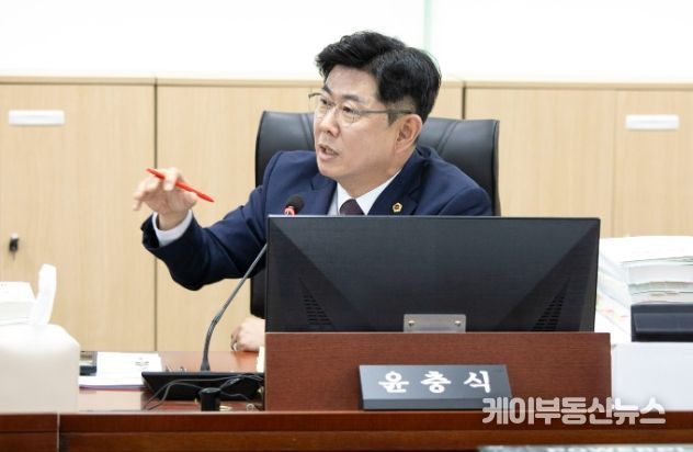 경기도의회 윤충식 의원