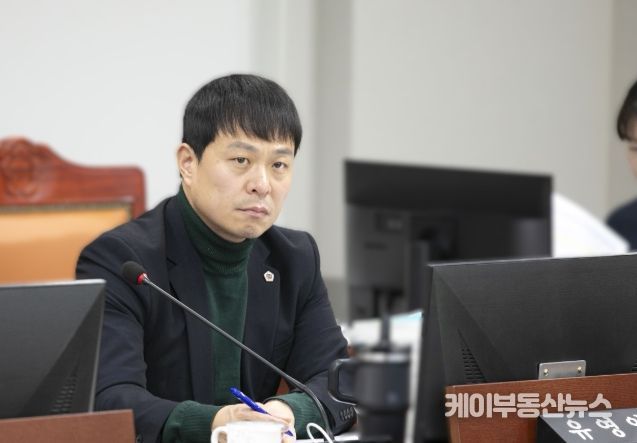 유영일(국민의힘, 안양5) 부위원장