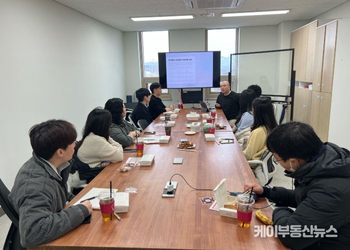 성남시청소년청년재단, 미래산업 현직자와 함께한 '청취런치' 멘토링 성황리 운영