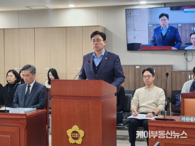 경기도의회 이용욱 의원