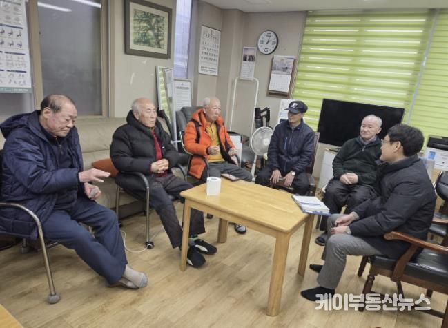 고양시 중산2동 신임 동장, 경로당 순회하며 소통 행정 추진