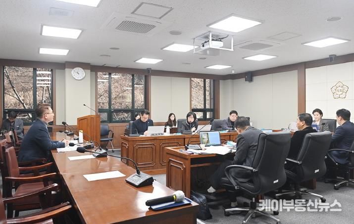 파주시의회 도시산업위원회, 주거환경·농업·환경 아우른 의원발의 조례안 8건 가결