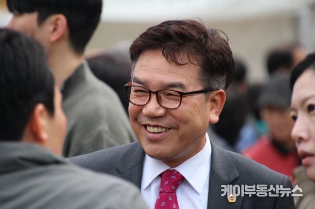 김철현 의원, 양자인공지능산업 기술 기반 마련... 양자AI융합기술센터 명칭 개정 입법예고